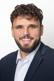 Mark Kqira